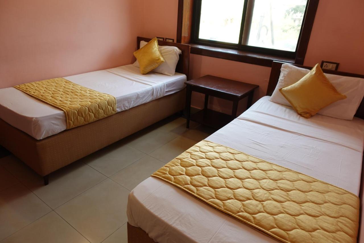 Westwood Residence Goa - The Boutique Hotel 마푸사 외부 사진