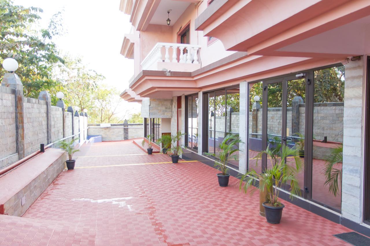 Westwood Residence Goa - The Boutique Hotel 마푸사 외부 사진